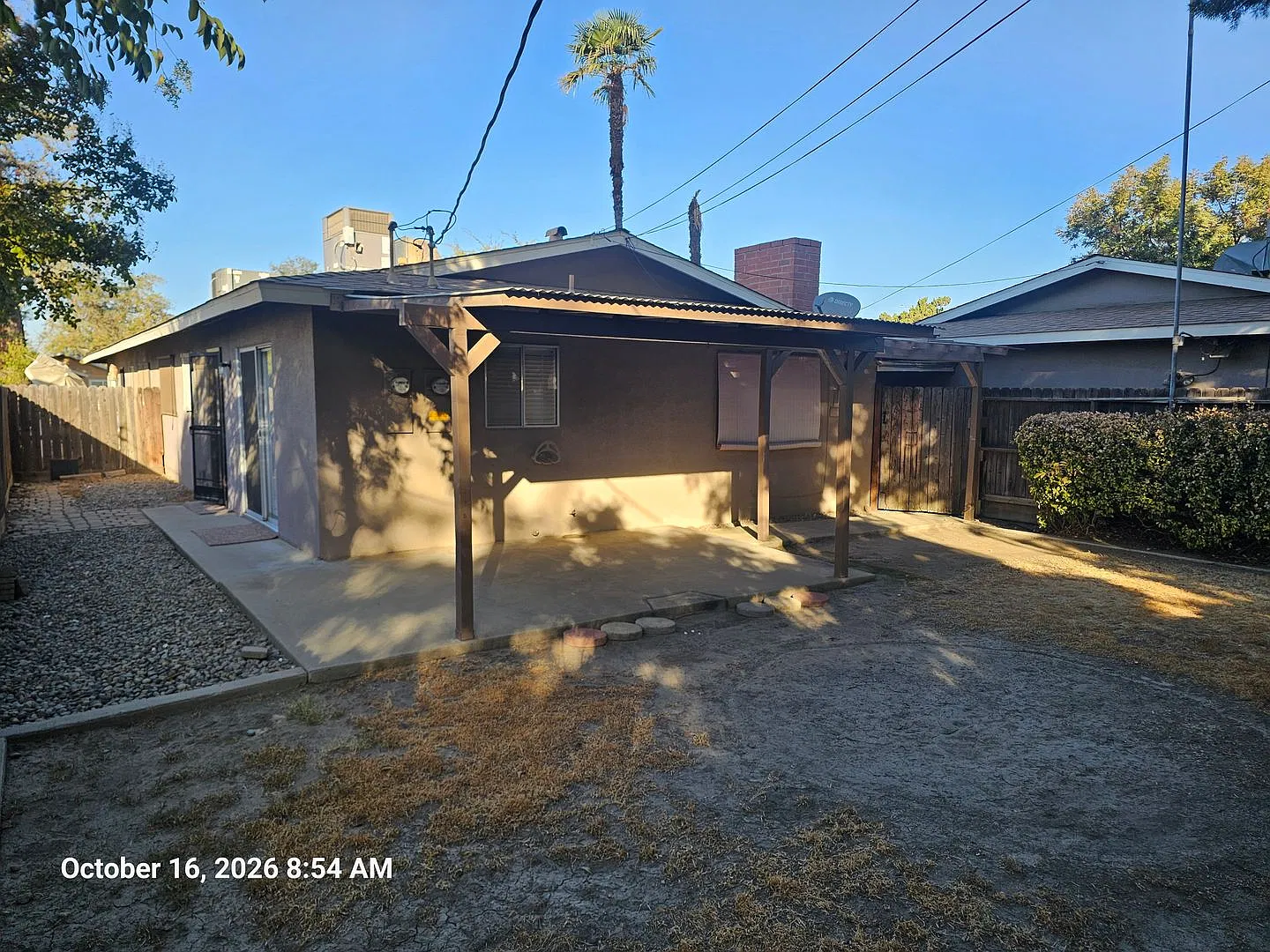 Willow Ct. Triplex — Photo 2