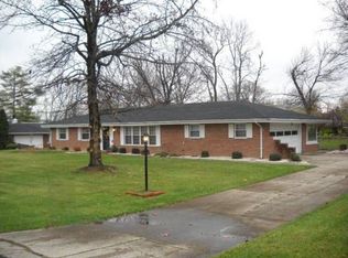 2467 Cranbrook Dr, Cincinnati, OH 45231