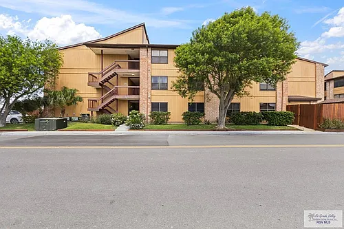 401 Jose Marti Blvd #103 Photo 1