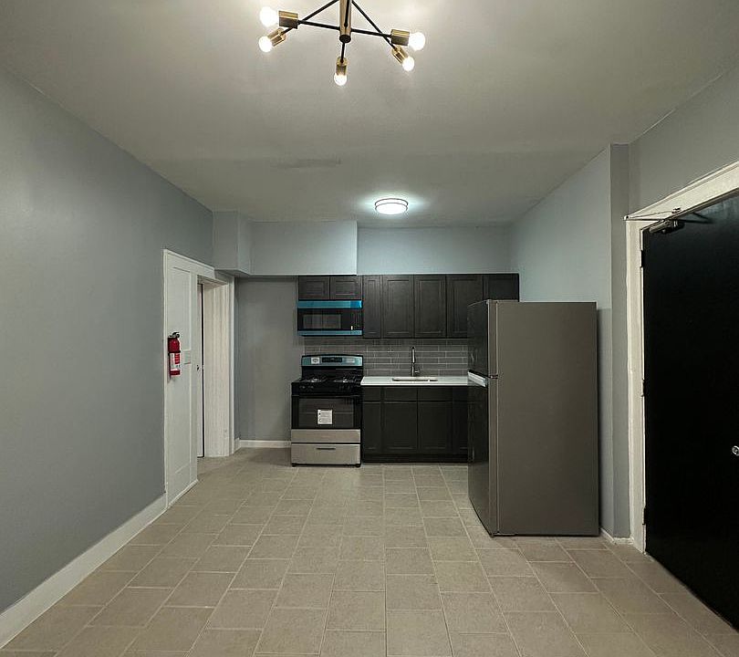 1st image of 249 Orange Pl #9