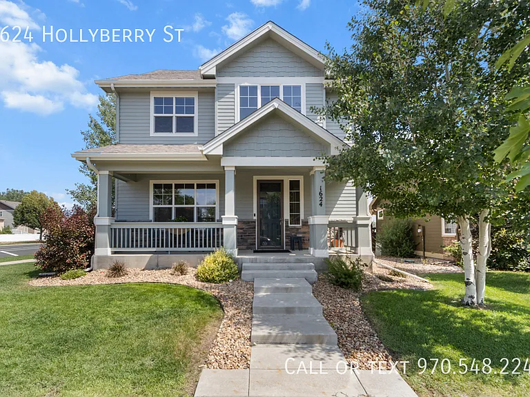 1624 Hollyberry St — Photo 1
