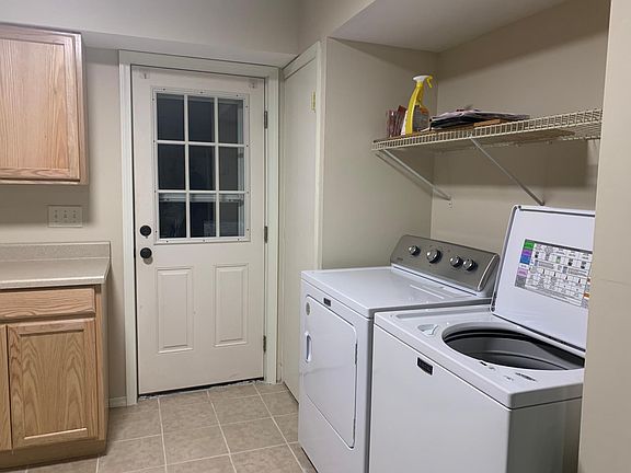 3rd image of 40 High St
