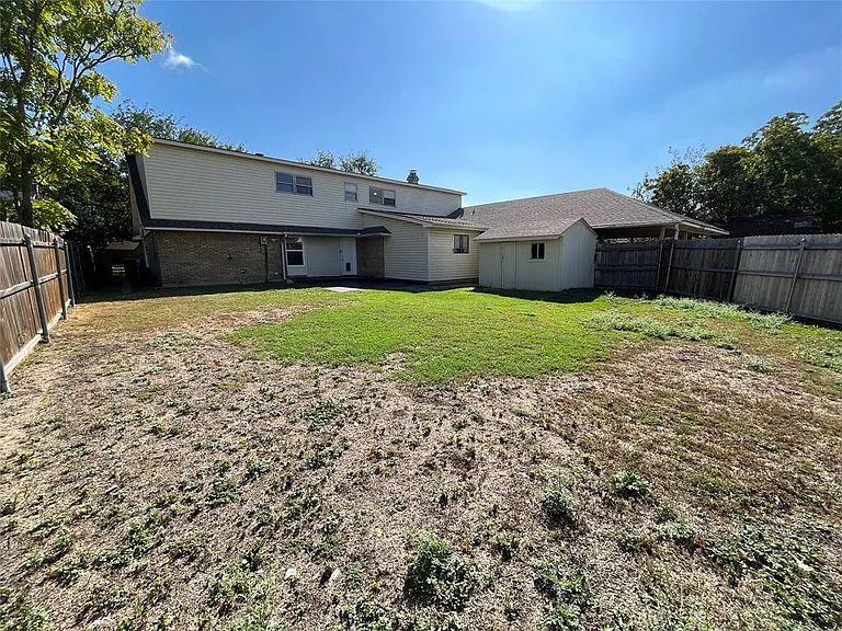 2024 Santa Anna Dr — Photo 23