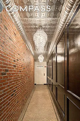 Rented by Compass | media 24