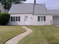1st image of 13 Bellows Ln