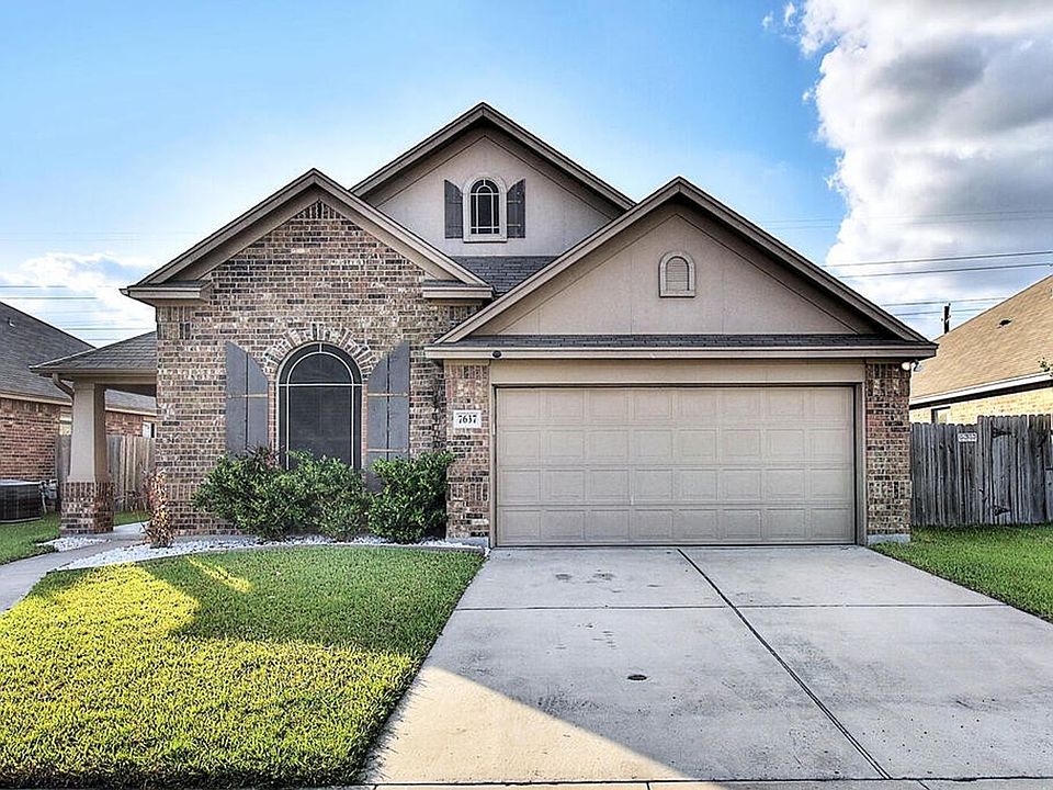 1st image of 7637 Cattlemen Dr