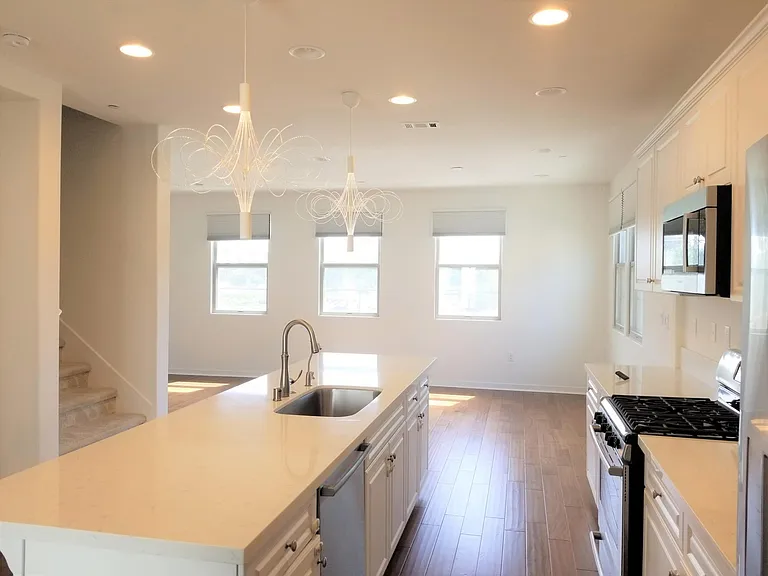 1068 Pear Orchard Dr — Photo 14