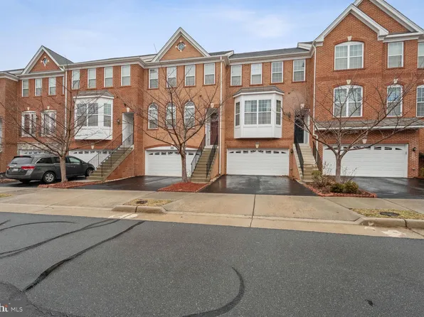 43248 Mitcham Sq, Ashburn, VA 20148