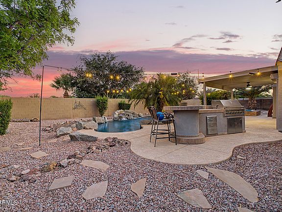 4th image of 38417 N SANDY Court