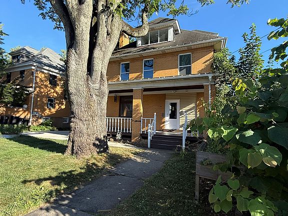 2nd image of 25 Hillson Ave