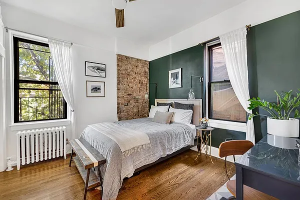 Sold by Engel and Volkers Brownstone Brooklyn | media 4