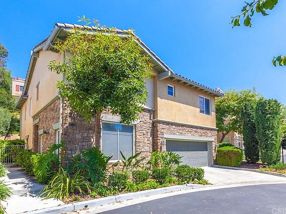 2nd image of 5661 Como Cir