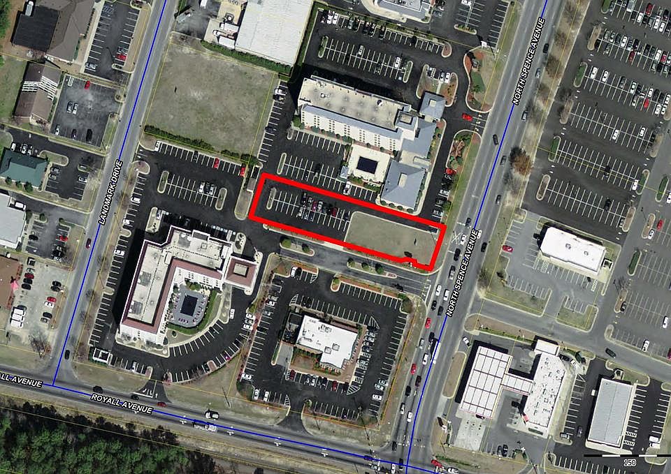 1st image of 901 N Spence Ave