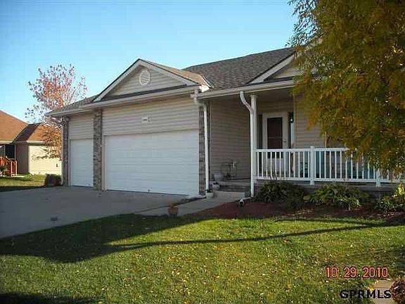 2nd image of 21005 Schofield Dr