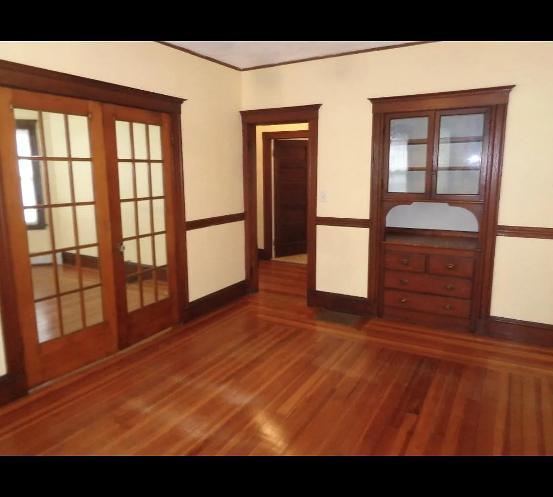 2 bed, 1000 sqft, $2,650 — Photo 1