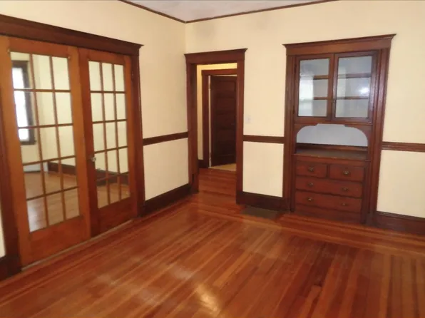 61 Grove St #3, Belmont, MA 02478