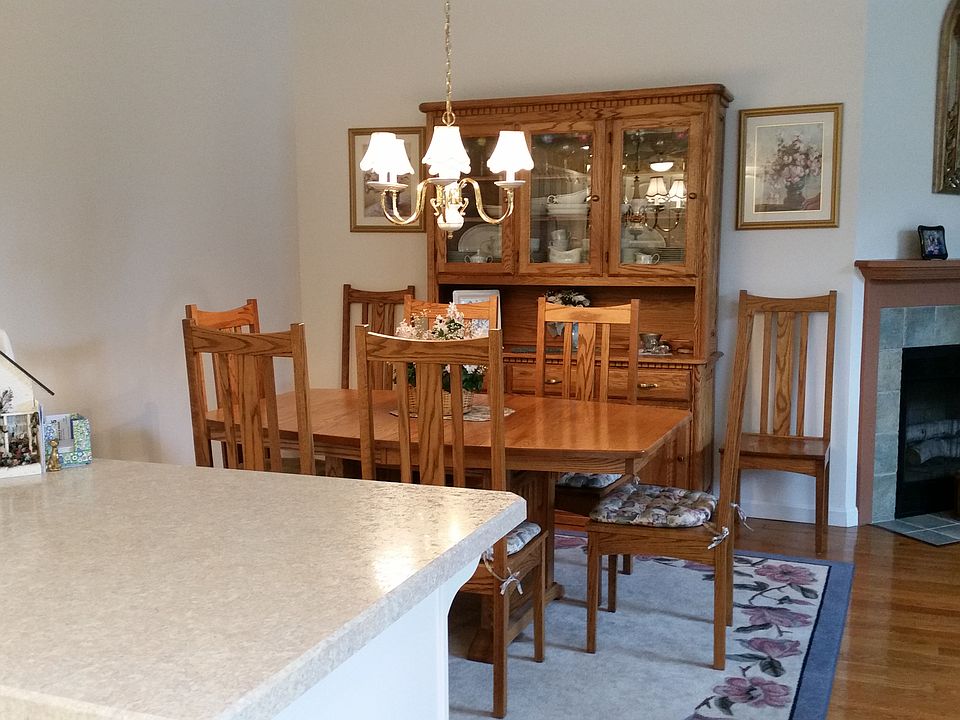 Castle Hills Condominiums Agawam, MA Zillow