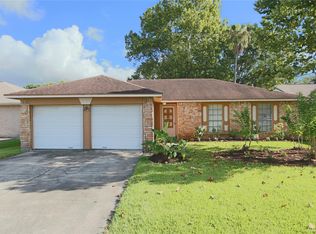 9731 Barmont Dr, La Porte, TX 77571