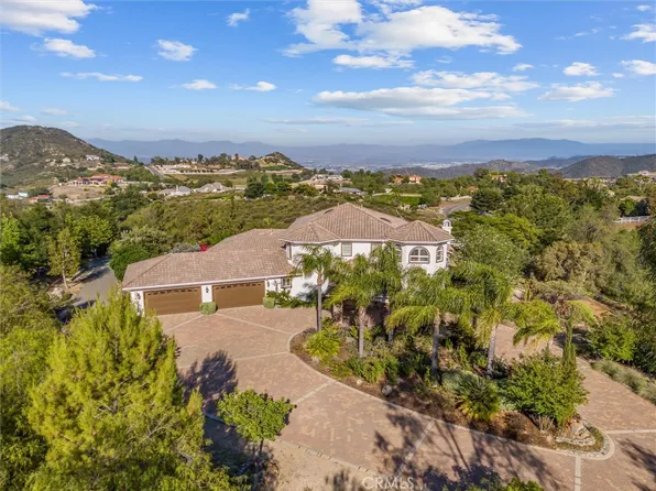 21100 Paseo Montana, Murrieta, CA 92562