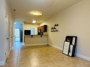 2915 SW 35th Pl APT 103, Gainesville, FL 32608