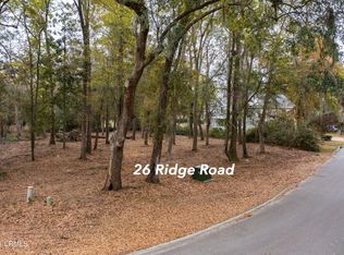 26 Ridge Rd, Beaufort, SC 29907