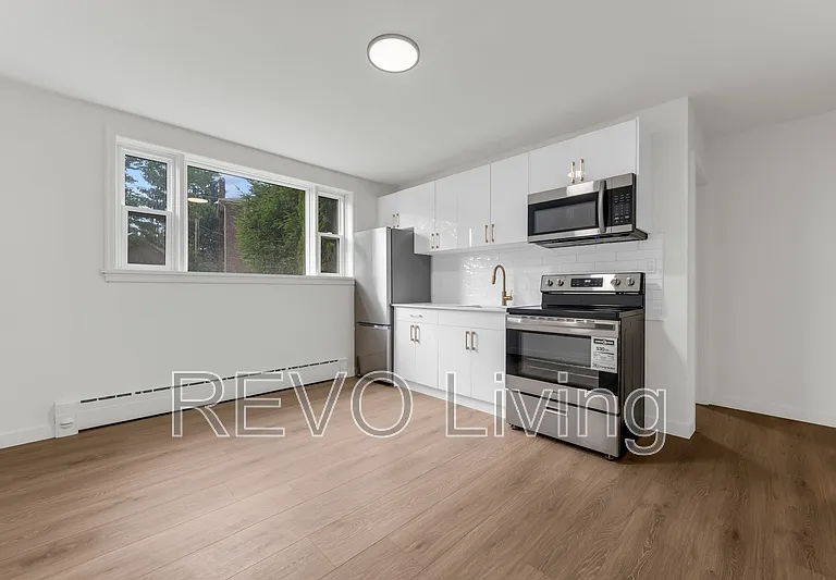 89 Beech St #1 — Photo 2