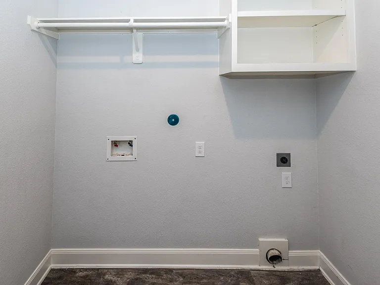 7705 Pin Oak St — Photo 18