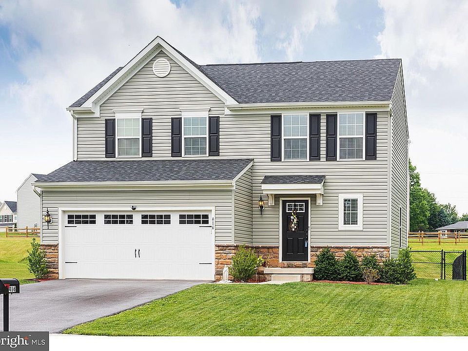 2nd image of 416 Brickus Cir