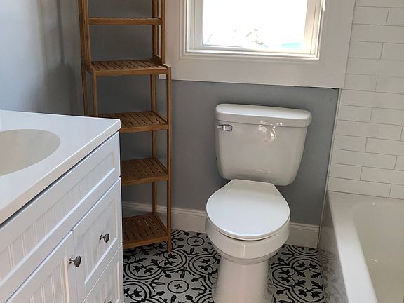 5th image of 266 4th St NW