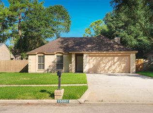 15007 Forest Lodge Dr, Houston, TX 77070