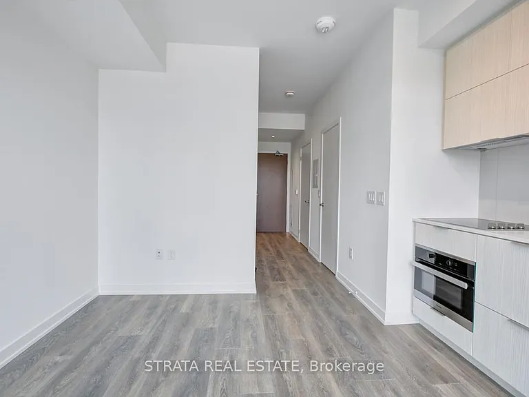 20 Richardson St #506 — Photo 9