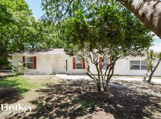 614 Huey St, Mascotte, FL 34753