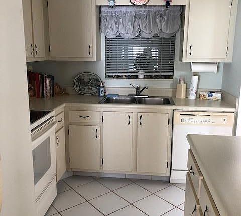 4th image of 2860 Ocean Shore Blvd #4020