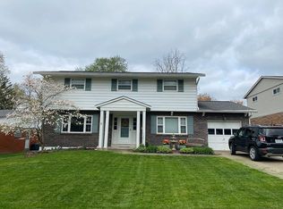 1577 Rockhurst Ln, Cincinnati, OH 45255