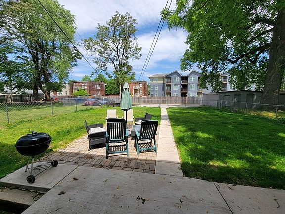 2nd image of 4155-4157 Shaw Ave #4155-2E