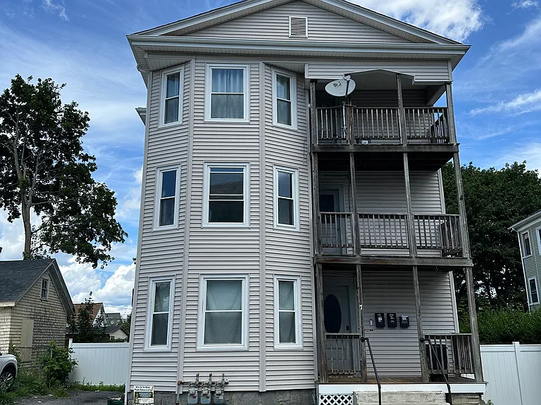 7 Derby St #2 — Photo 12