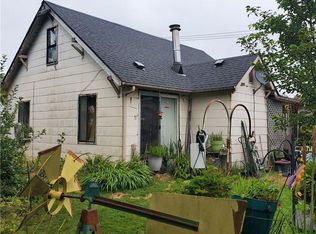 204 E J St, Shelton, WA 98584
