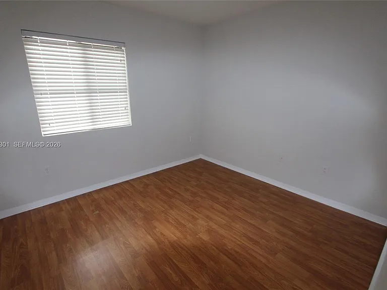 22931 SW 88th Pl #105 — Photo 8