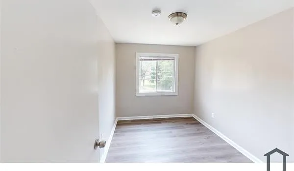 810 Chesapeake St SE #101 — Photo 6
