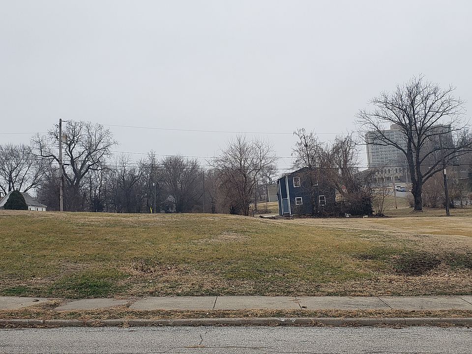 2nd image of 835 New Jersey Ave