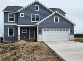 7181 Point Betsie Dr, South Haven, MI 49090