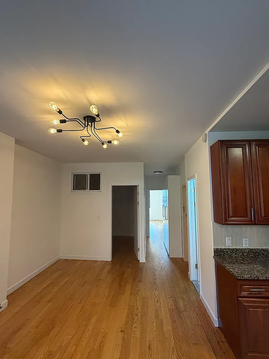 181 East 117th Street — Photo 2
