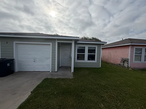 1210 Chaparral St #9A Photo 1