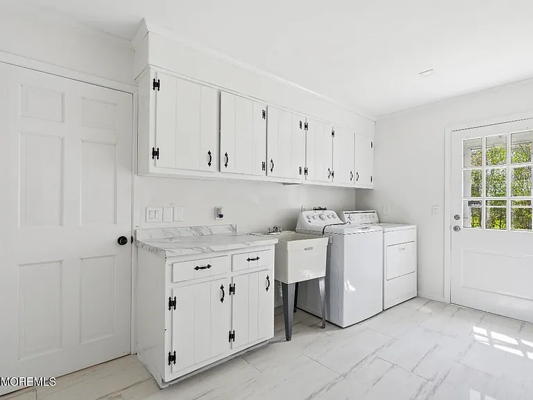 600 N Edgemere Dr — Photo 24