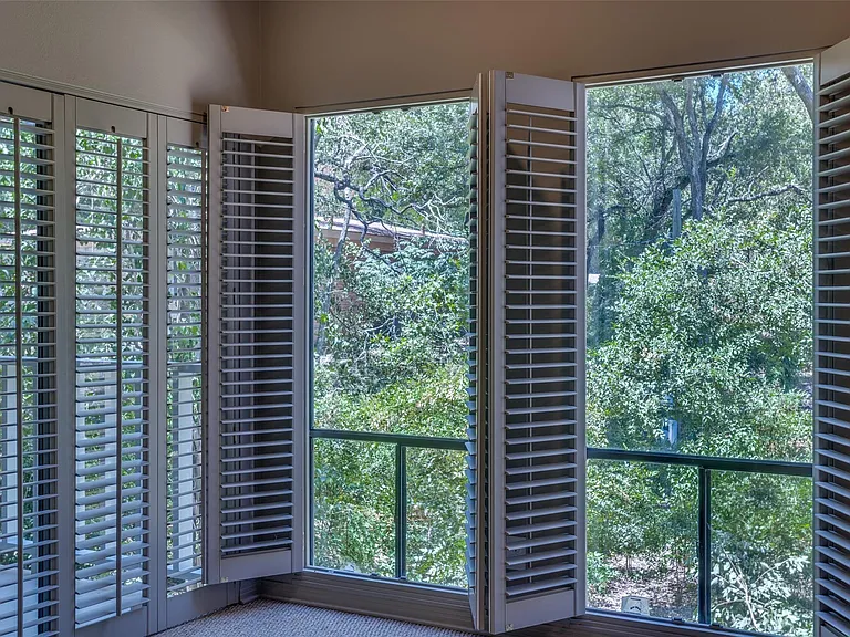 3231 Tarryhollow Dr — Photo 21