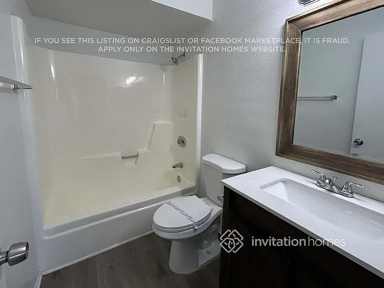5433 W Altadena Ave — Photo 14