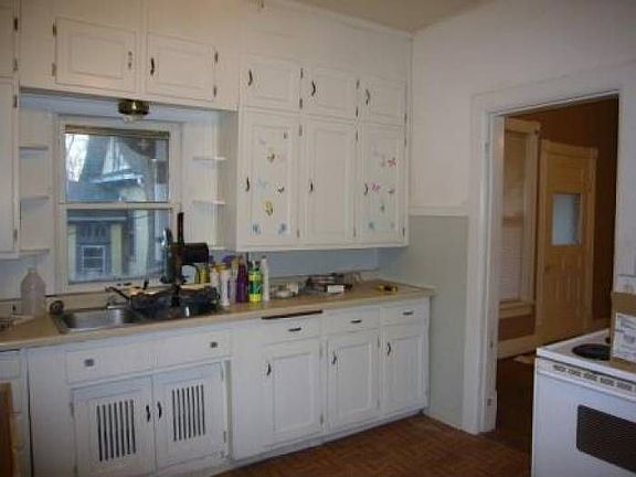4th image of 408 5th St W