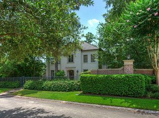 15 Hampton Pl, Spring, TX 77381