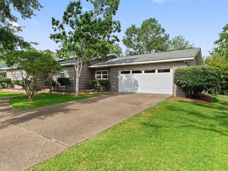 467 Cove Dr, Biloxi, MS 39531 Zillow