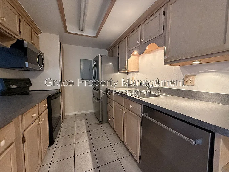 18094 E Ohio Ave #201 — Photo 7